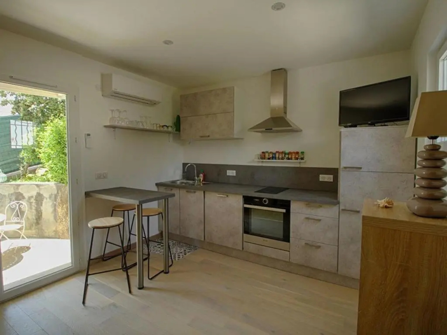 Appartement Porticcio, 1 pièce, 3 personnes - FR-1-61-524