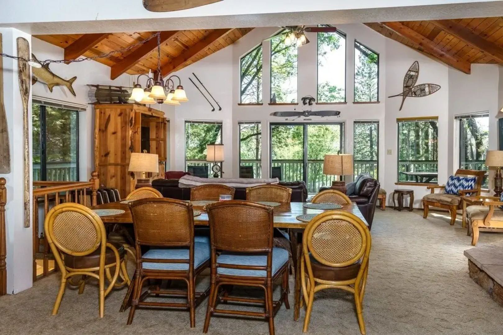 Hart Lake House - Amazing Location 500 Feet to Marina Beach and Pet Friendly! by Yosemite Region Resorts