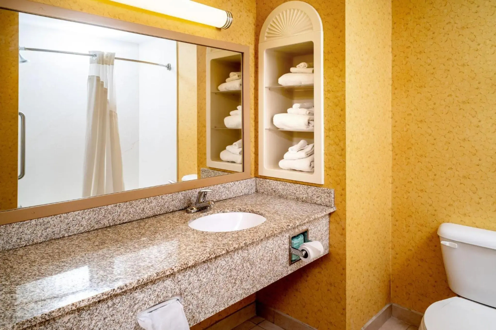 Holiday Inn Express Hotel & Suites Hazard by IHG