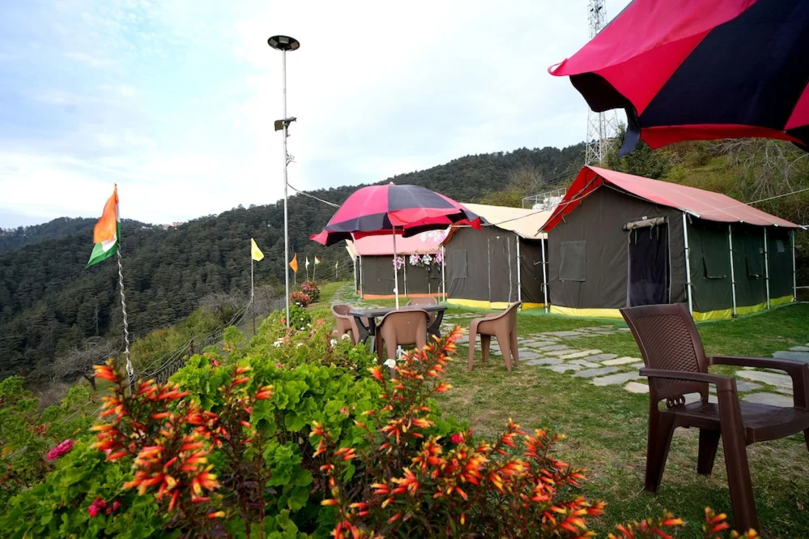 Mystery Hills Resort