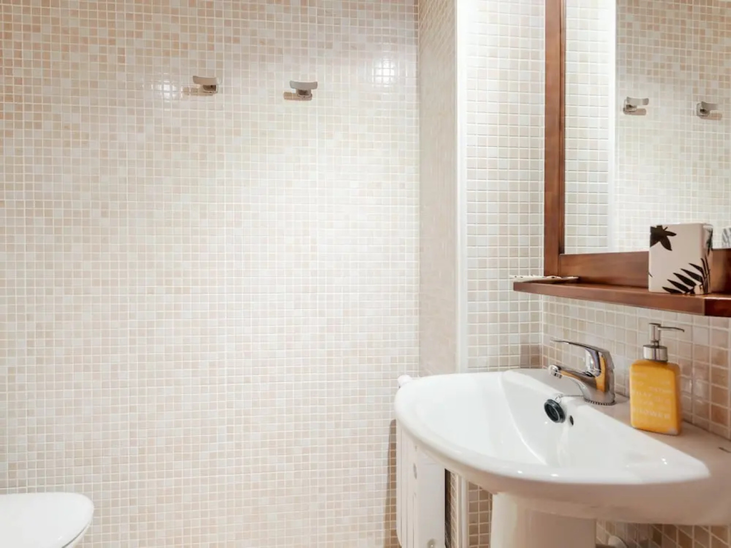 Pleasant Apartment in Gudar With Heating