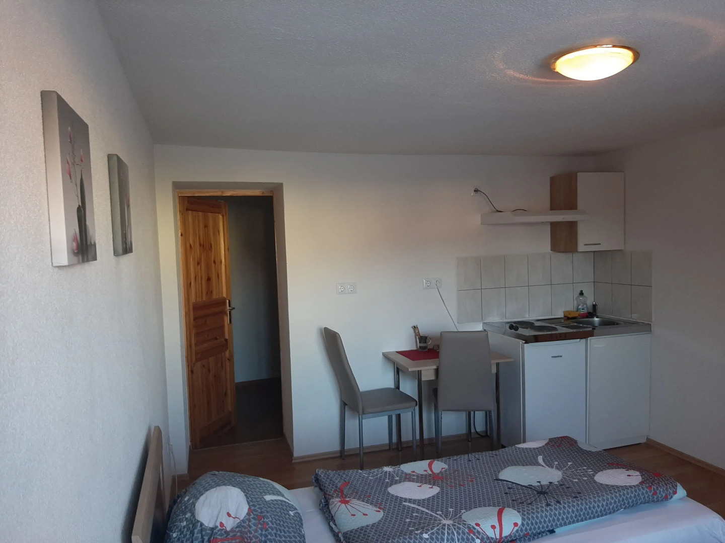 Pension Gästehaus B & B27