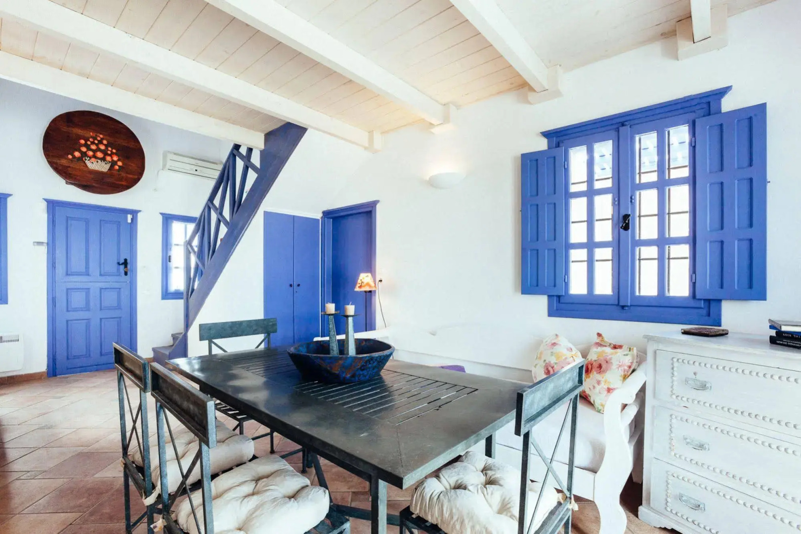 Aegagros Caldera Houses