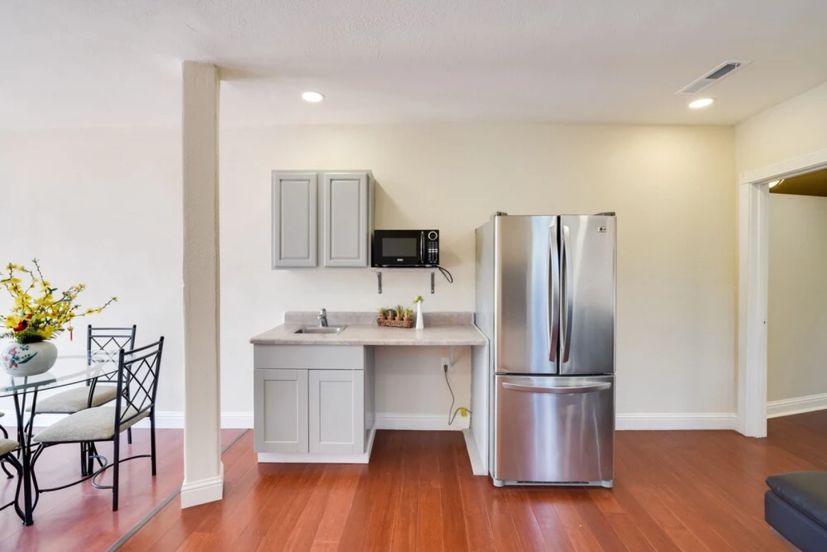 Comfy Aptos Apartment Near Beaches & Santa Cruz!