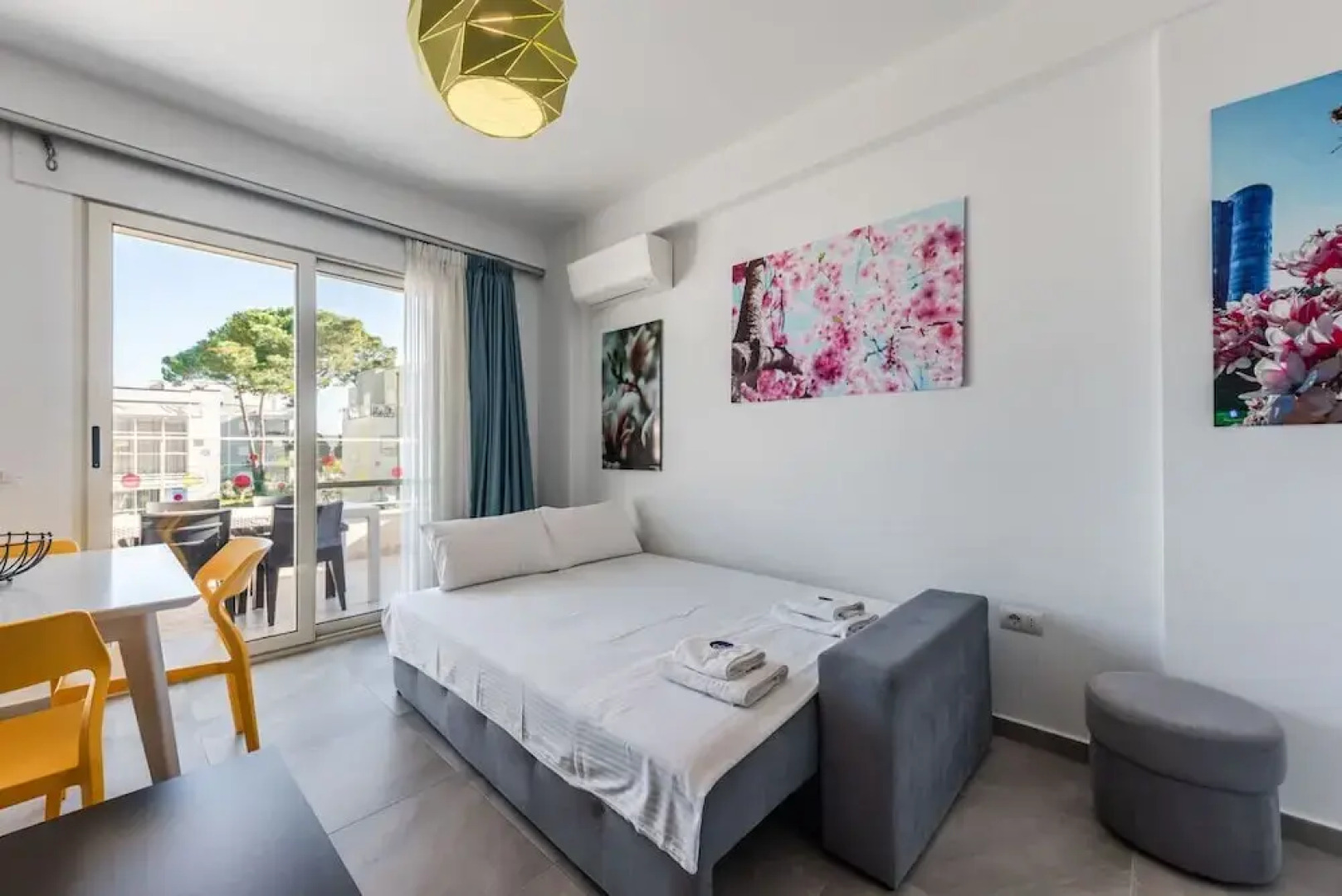 Spacious 1BR Apartment With Resort Access