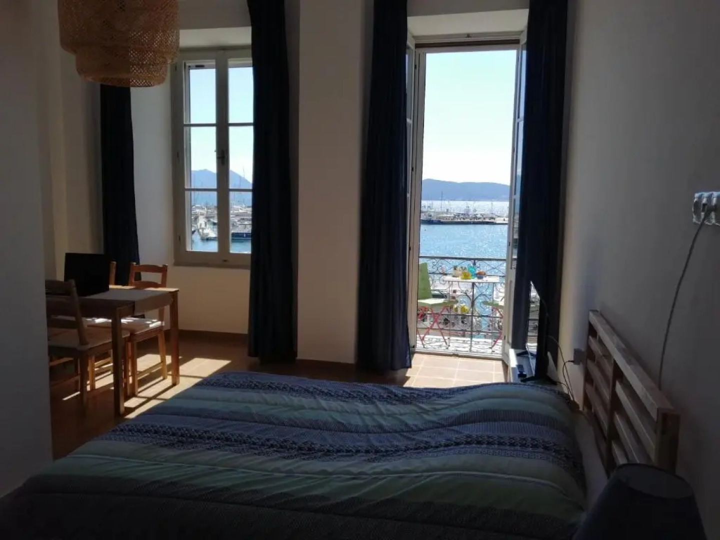 Aegina Port Apt 3