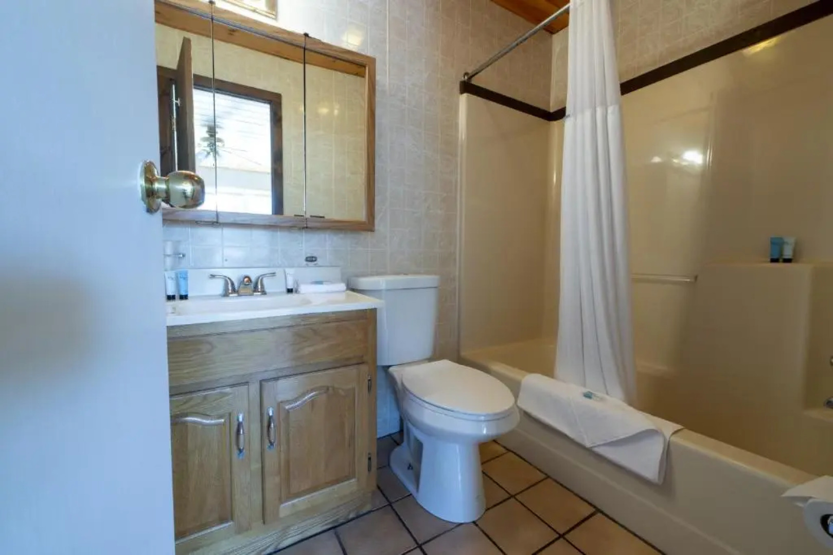 Depe Dene Lakeside Resort