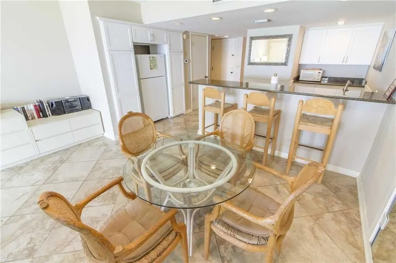 Surf Villa 609 - One Bedroom Condo