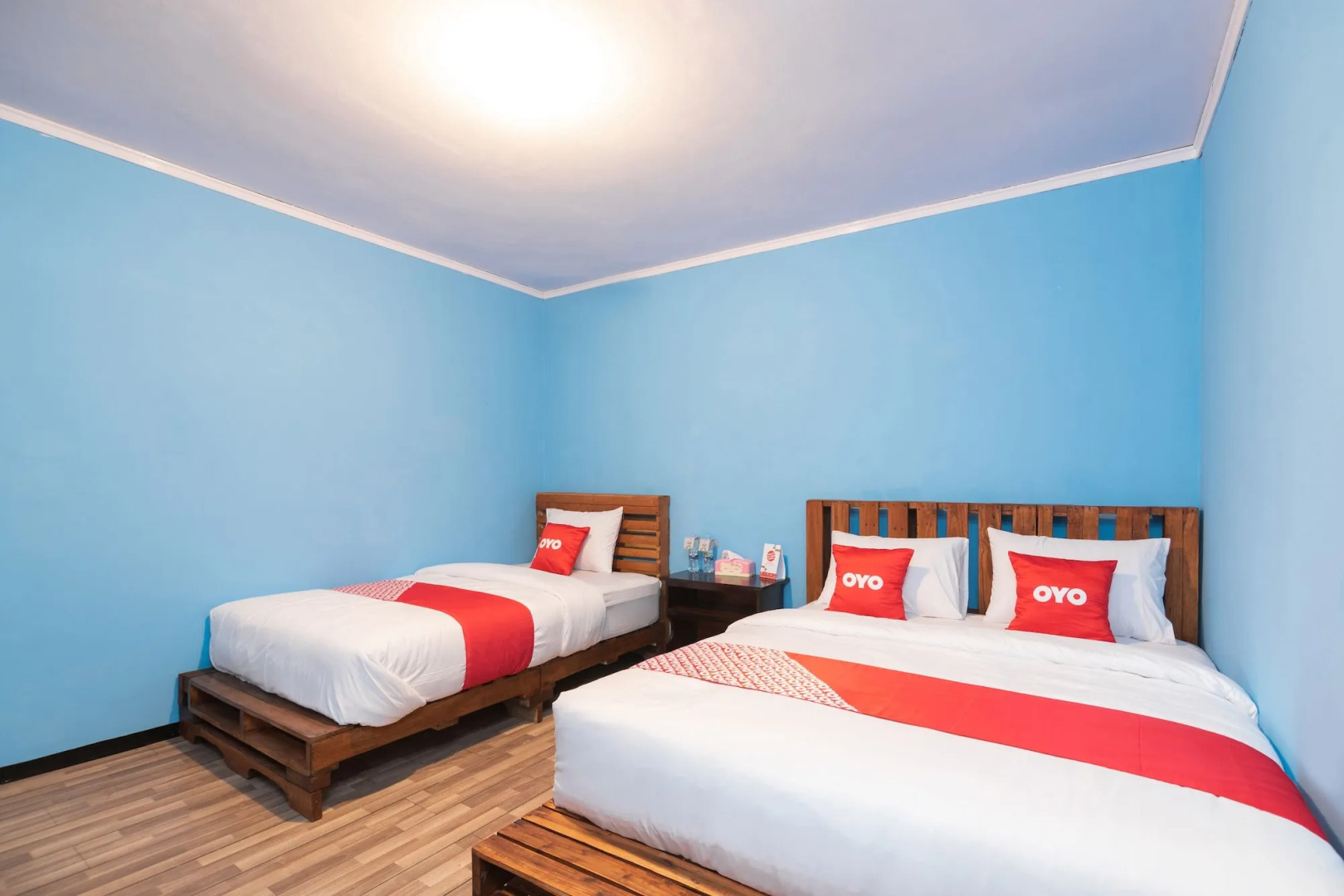 OYO 1852 Intan Bromo Homestay