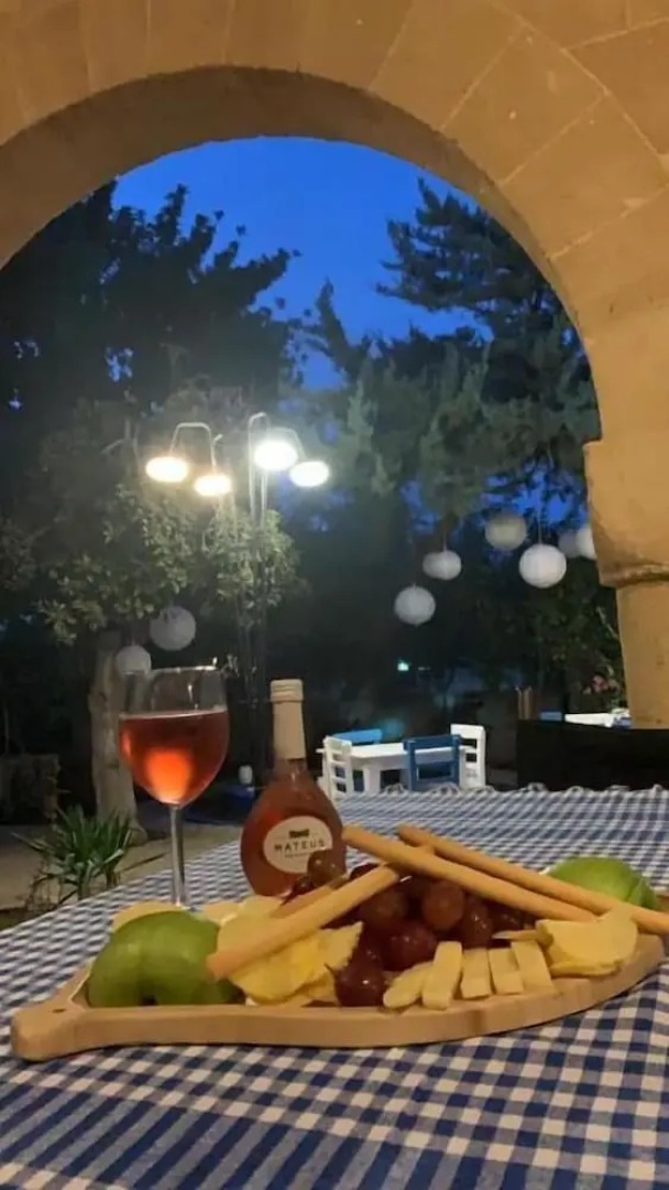 Nicosia Taskonak Hotel & Restaurant