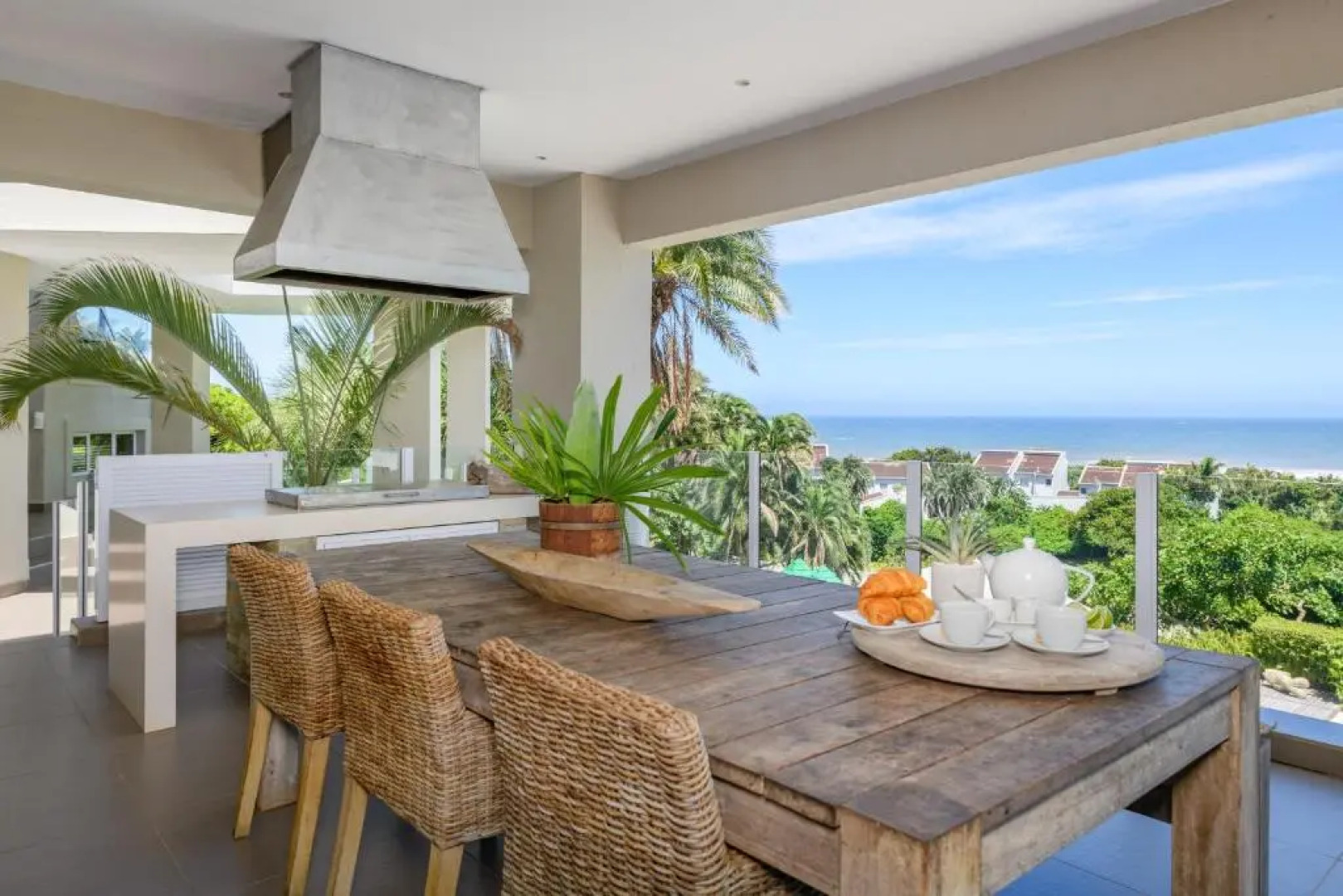 11 on Fairway Beach Villa