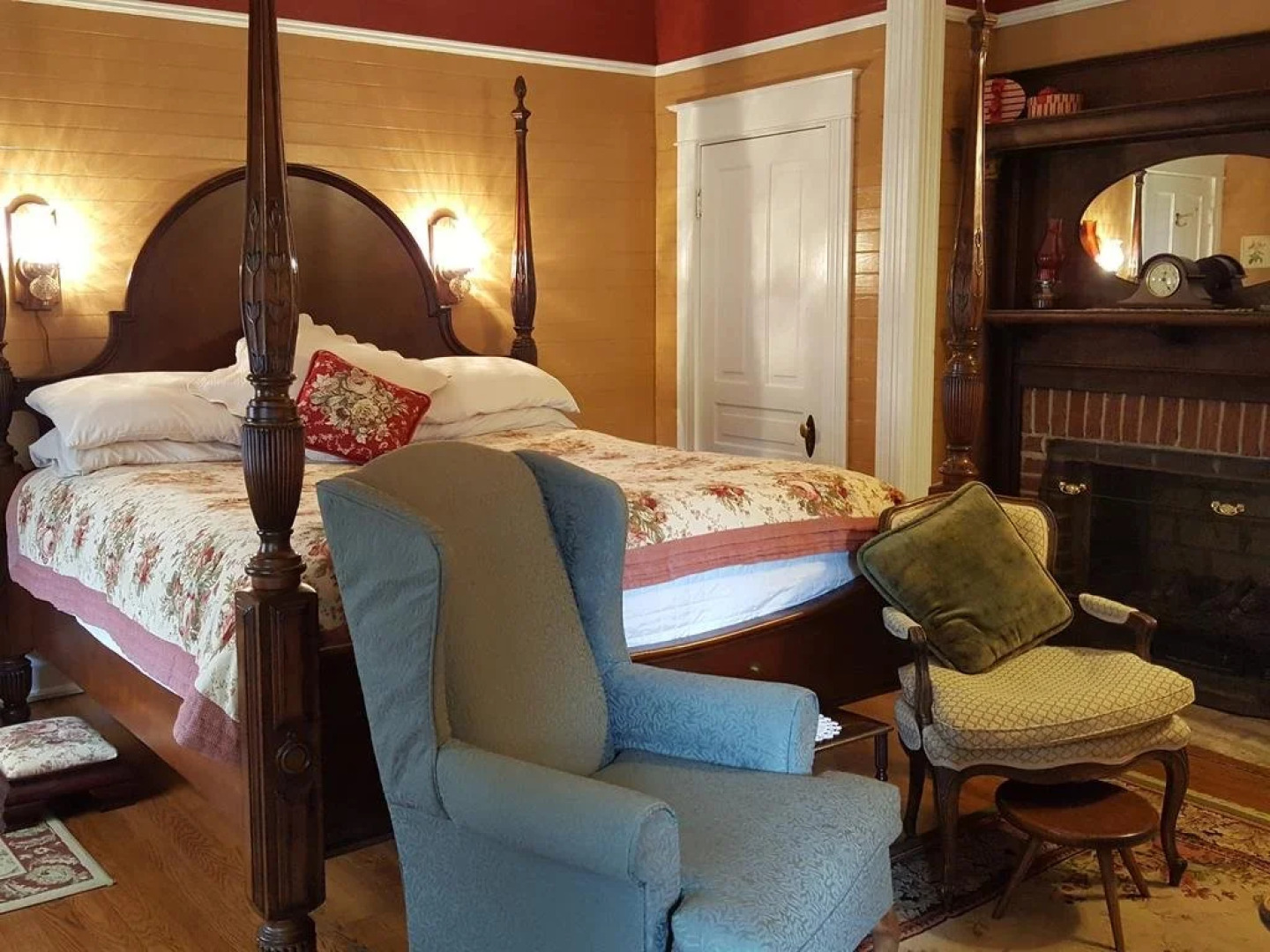 The Mountain Rose Inn