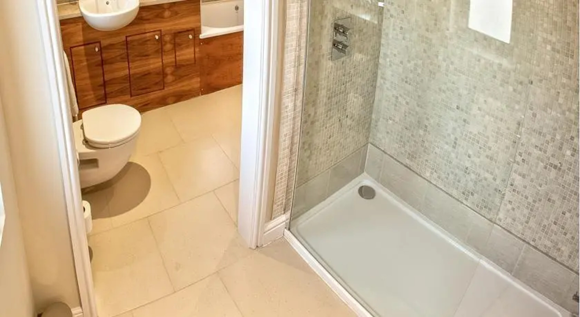 Arosfa Emlyn Country House