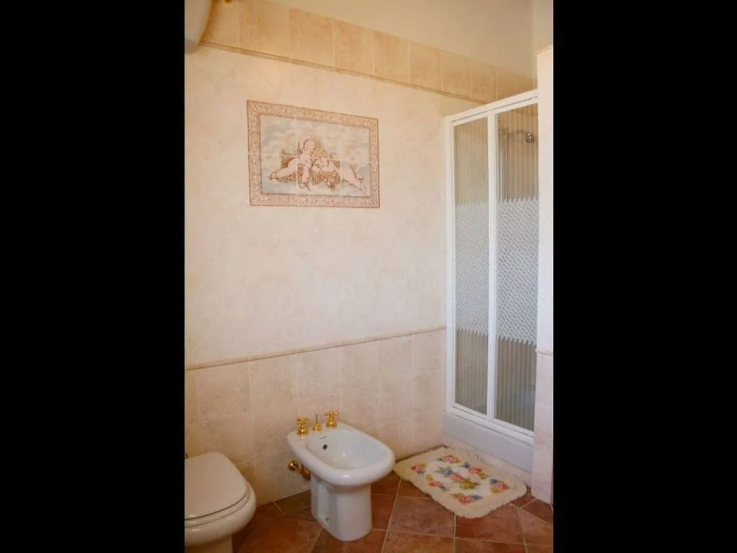 Stunning private villa for 8 guests with private pool, WIFI, TV, terrace, pets allowed and parking