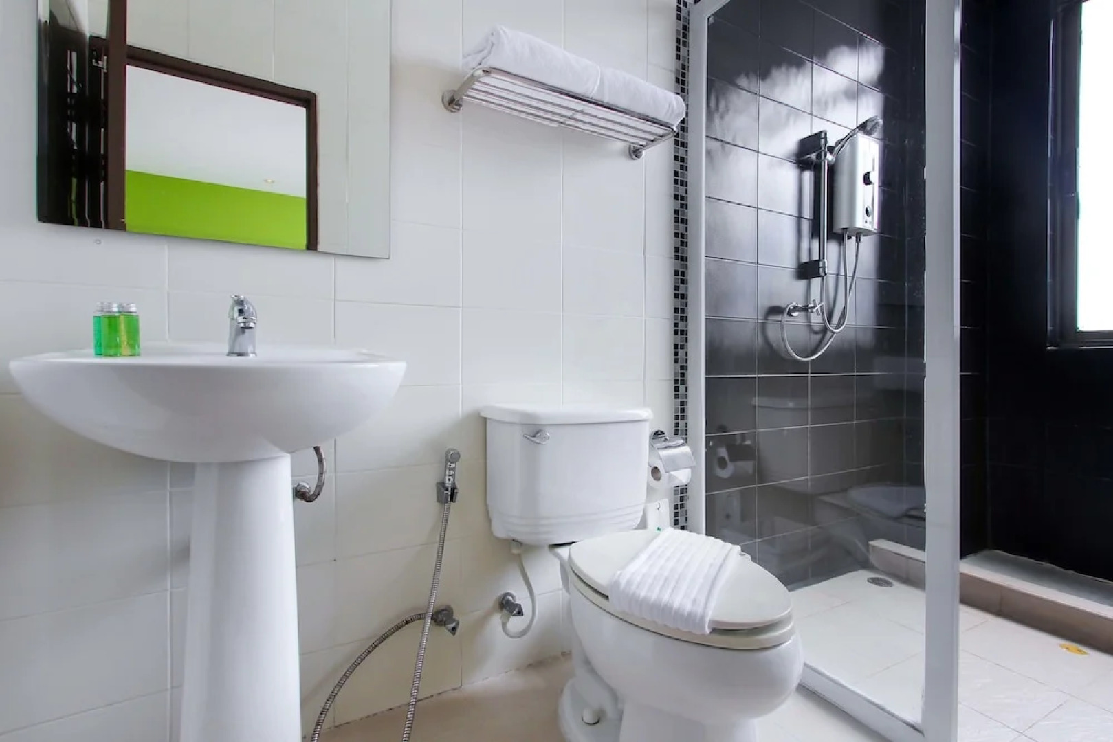 D Varee Xpress Makkasan