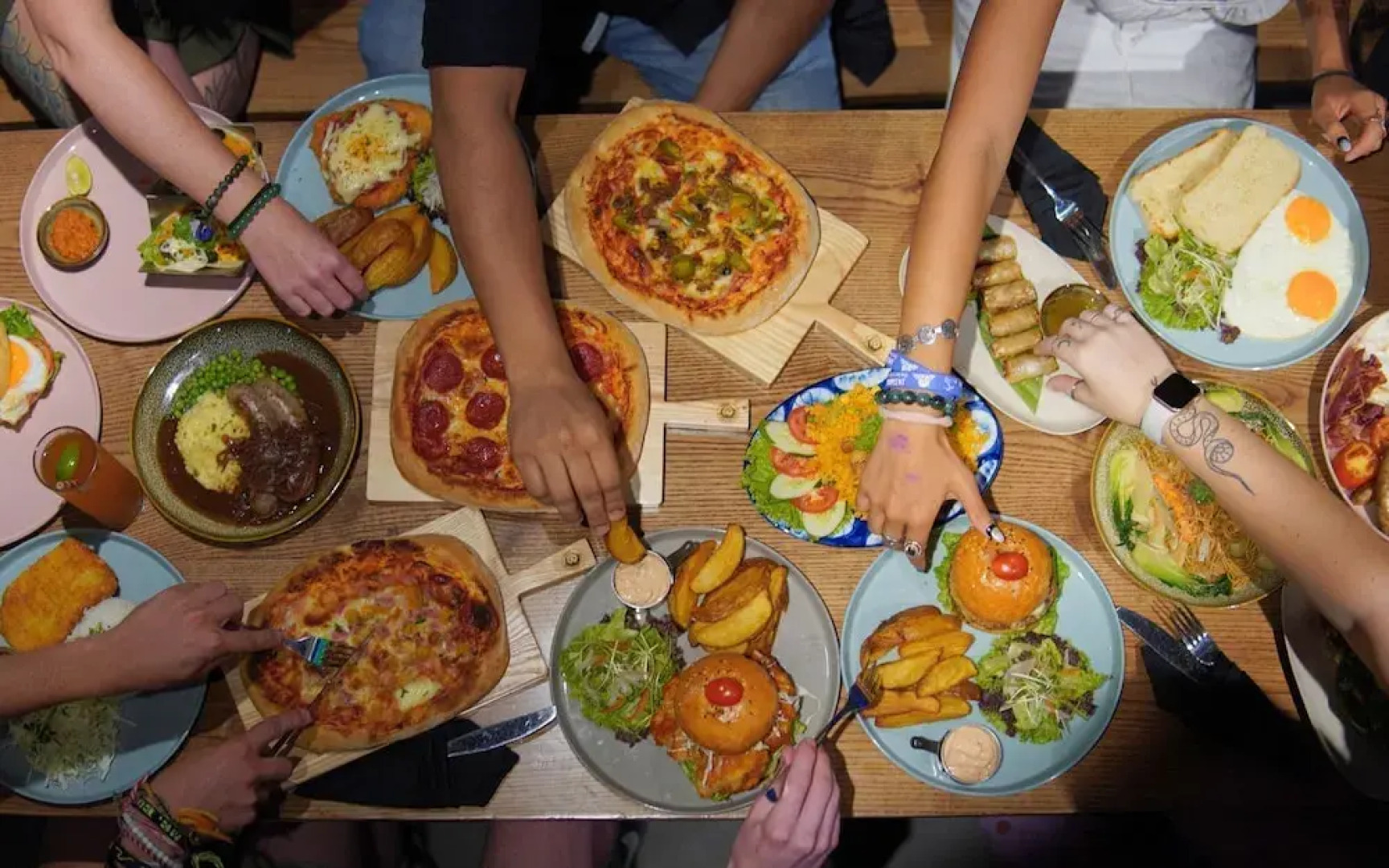 Mad Monkey Hanoi - Hostel