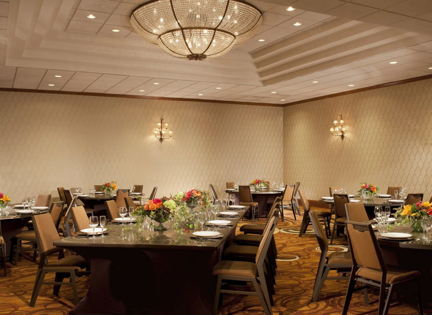 Sheraton Minneapolis West Hotel