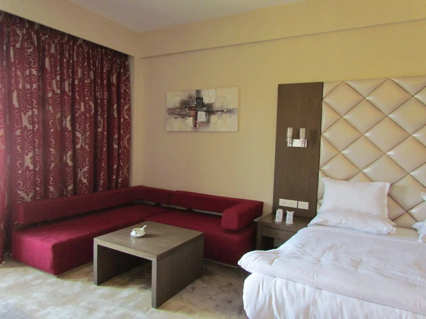 Hotel Pine Spring Srinagar Wazir Bagh