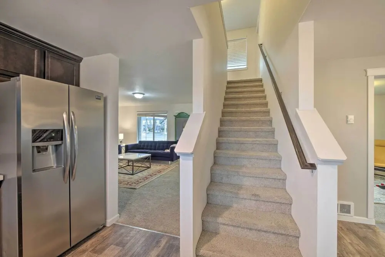 Enumclaw Home - 60 Mi to Mount Rainier!