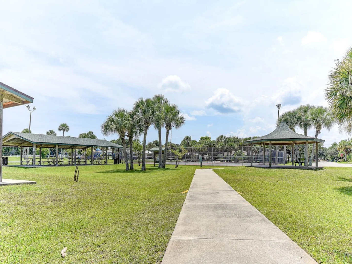 Sea Forever Upper Level by Vtrips