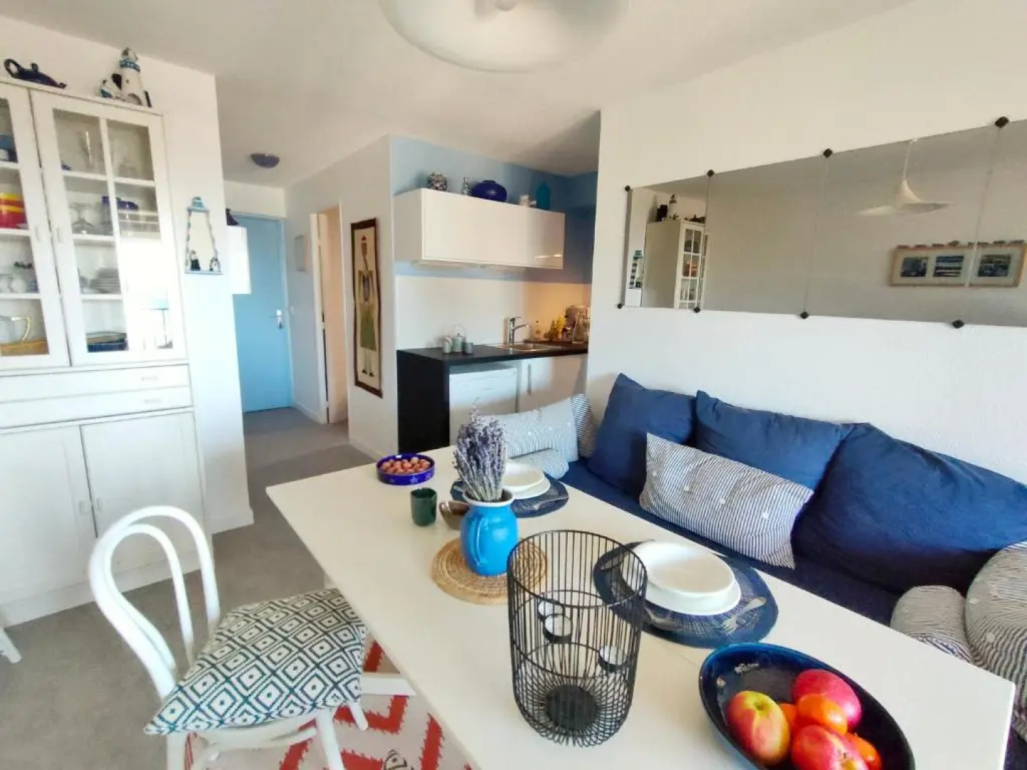 Appartement avec terrasse vue mer, proximité plage, place parking