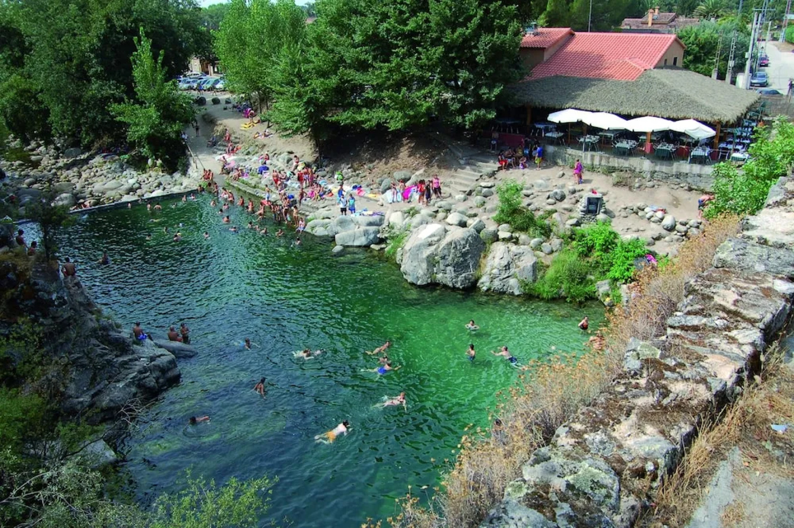 Apartamentos La Cochera
