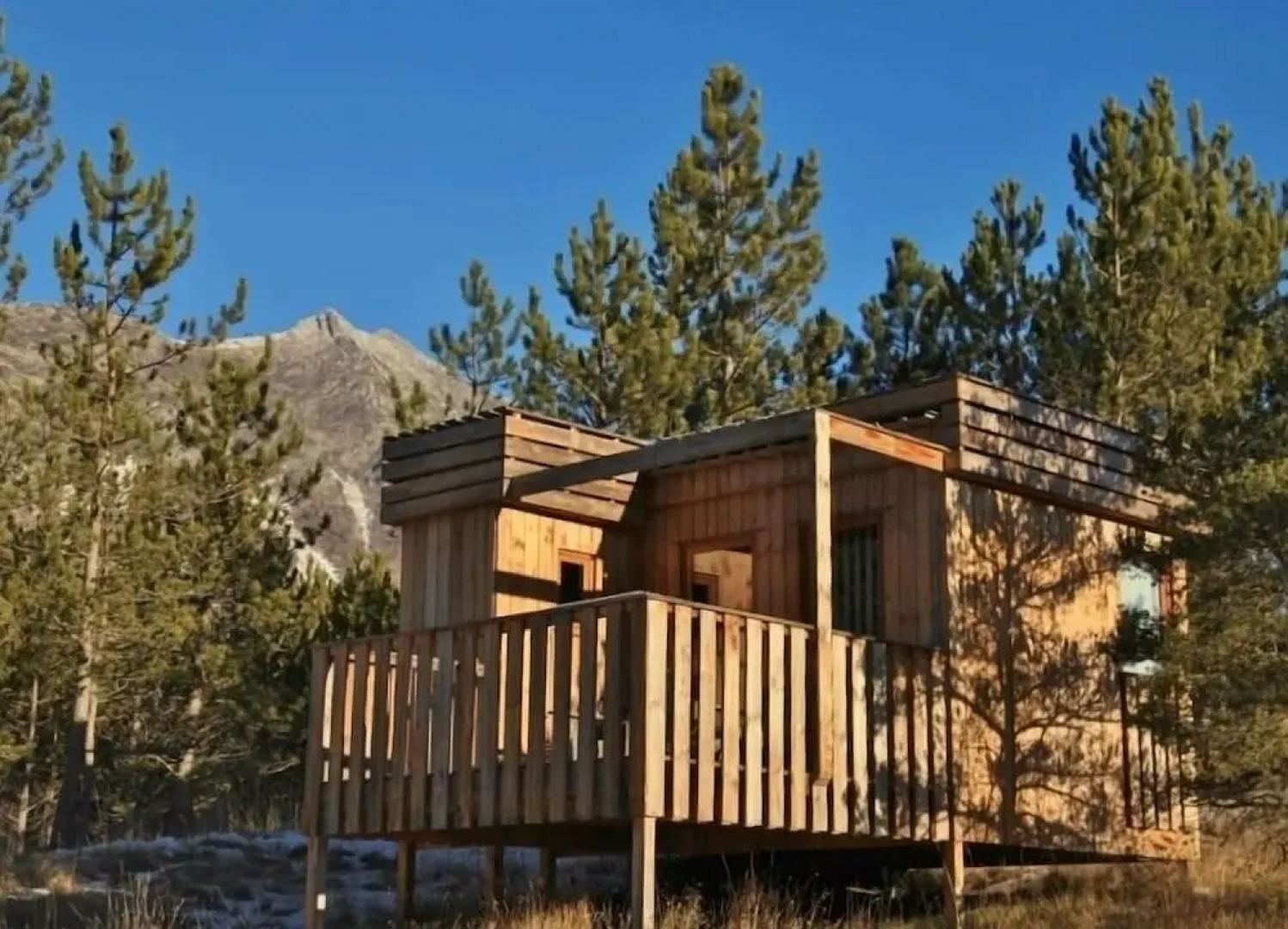 Terre des Baronnies. Cabanes