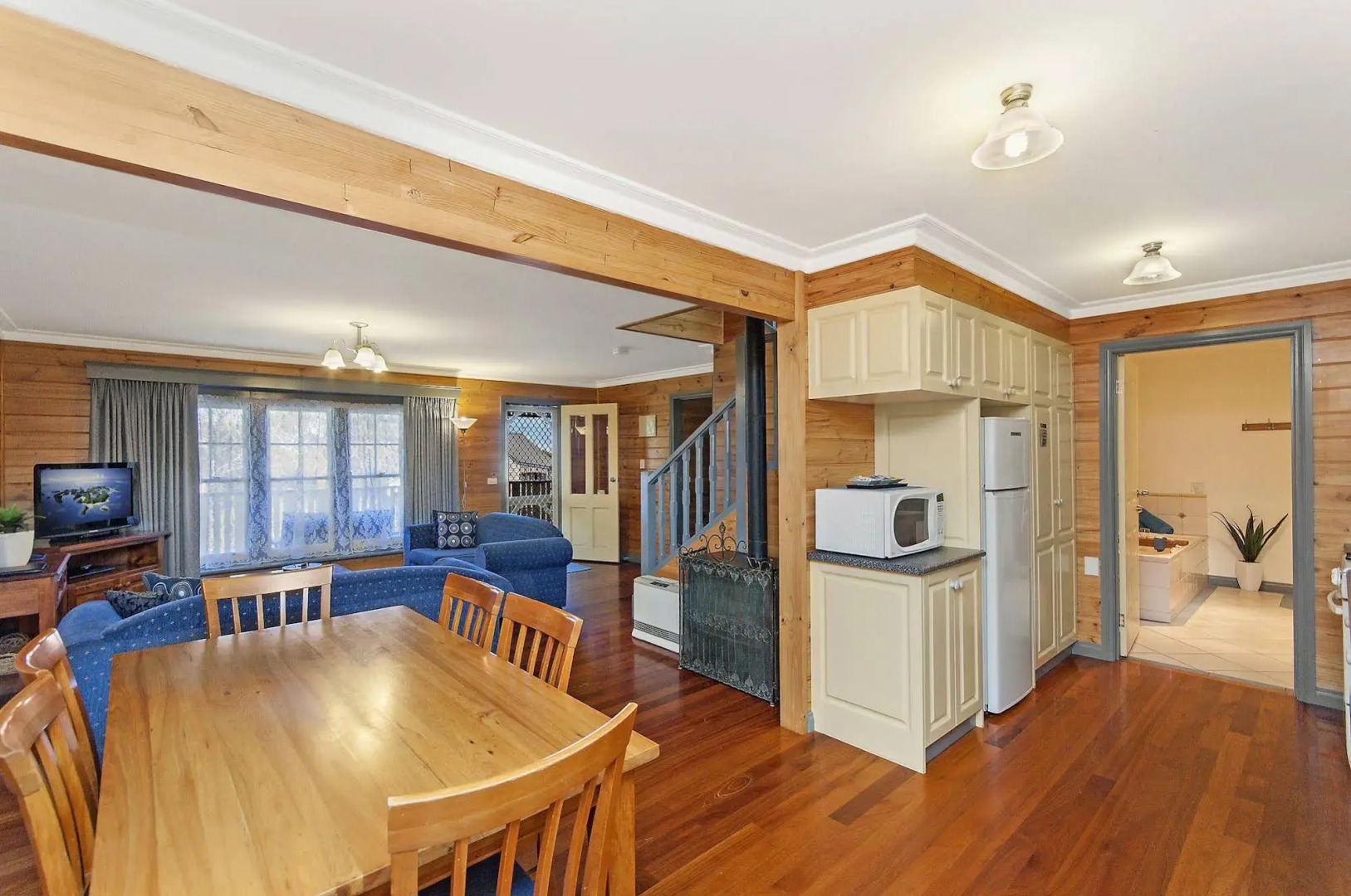 Dunes - elegant beach villa with huge swim spa