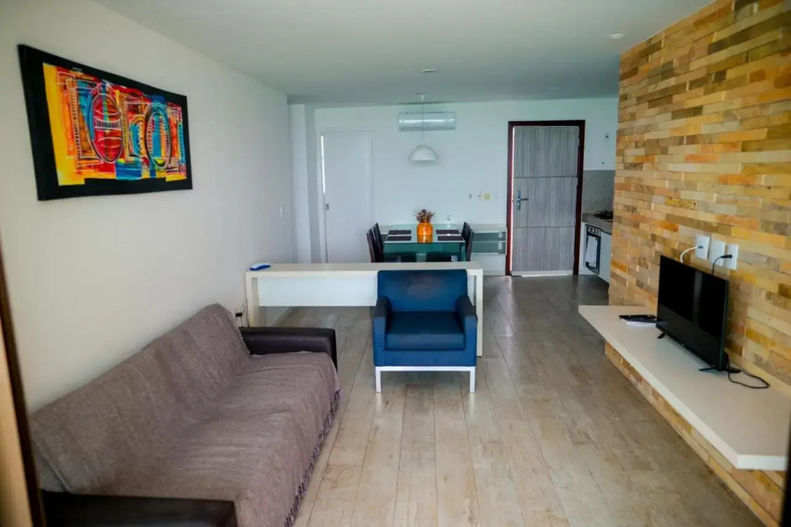 Waterfront Apart Hotel