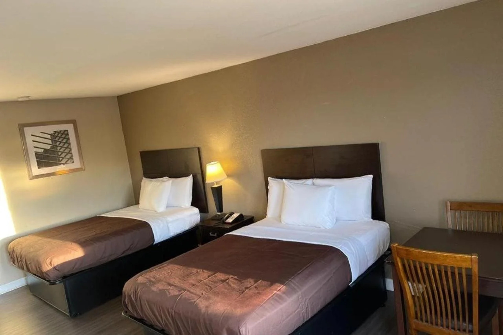 Suburban Studios Columbia - Harbison