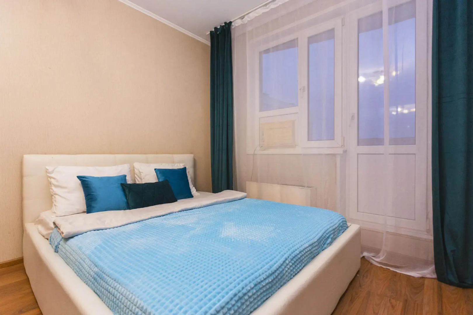 Moment House (Момент Хаус) на улице Митинская 42