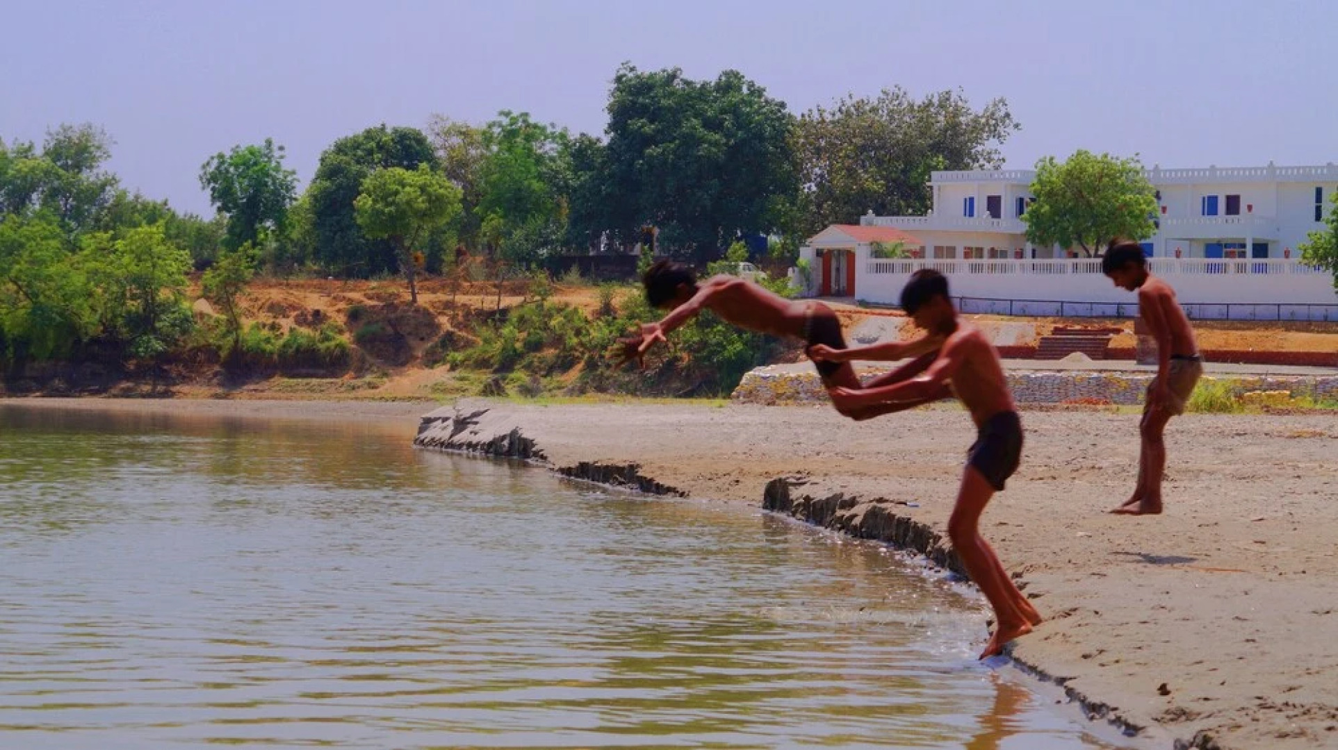 ShriGo Ganga Village Resort Spa