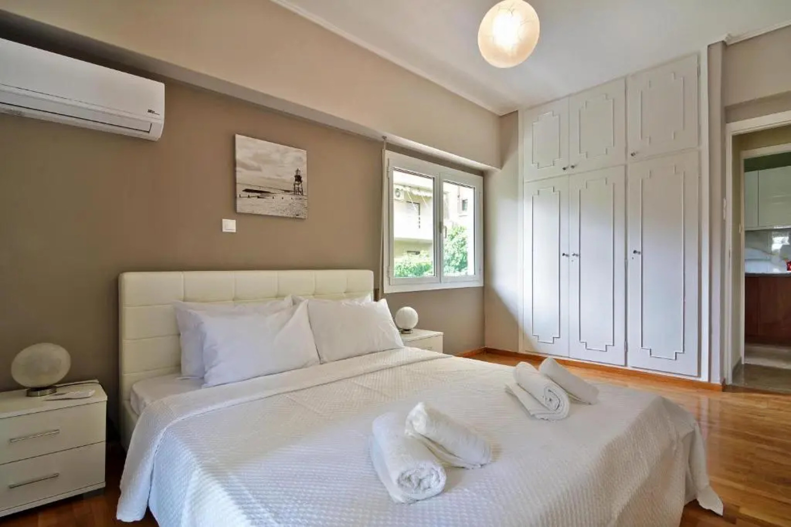 "Rolls Royce" elegant flat in P.Faliro district