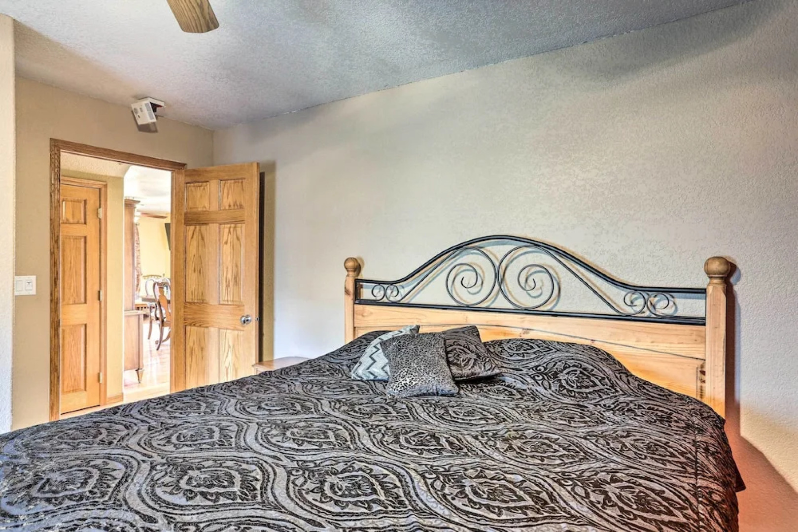 Lovely Black Hills Area Home: Covered Porch & Deck