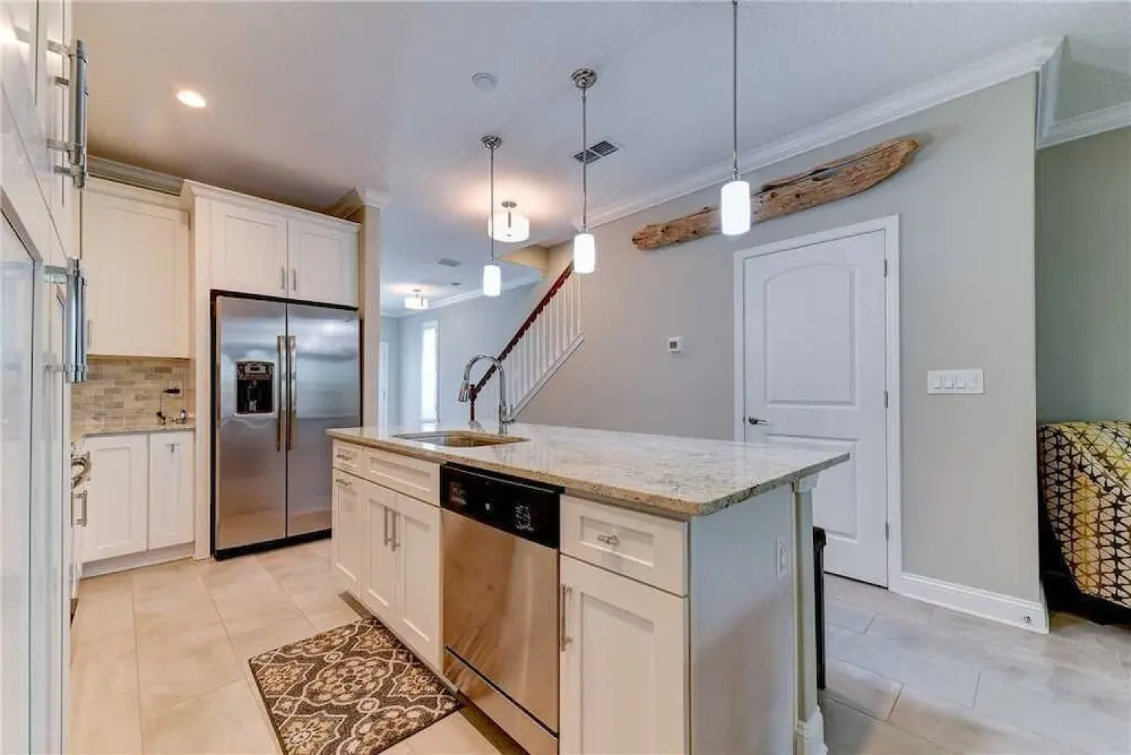 Beachykeen - Four Bedroom Home