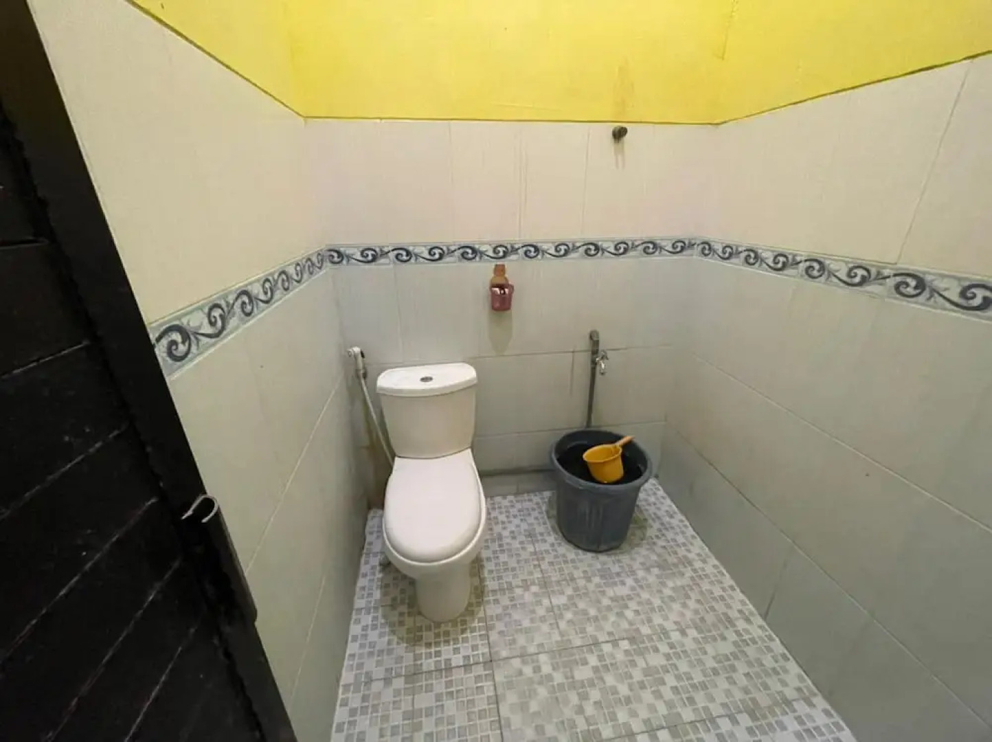 OYO Life  93036 Eddy Homestay Syariah