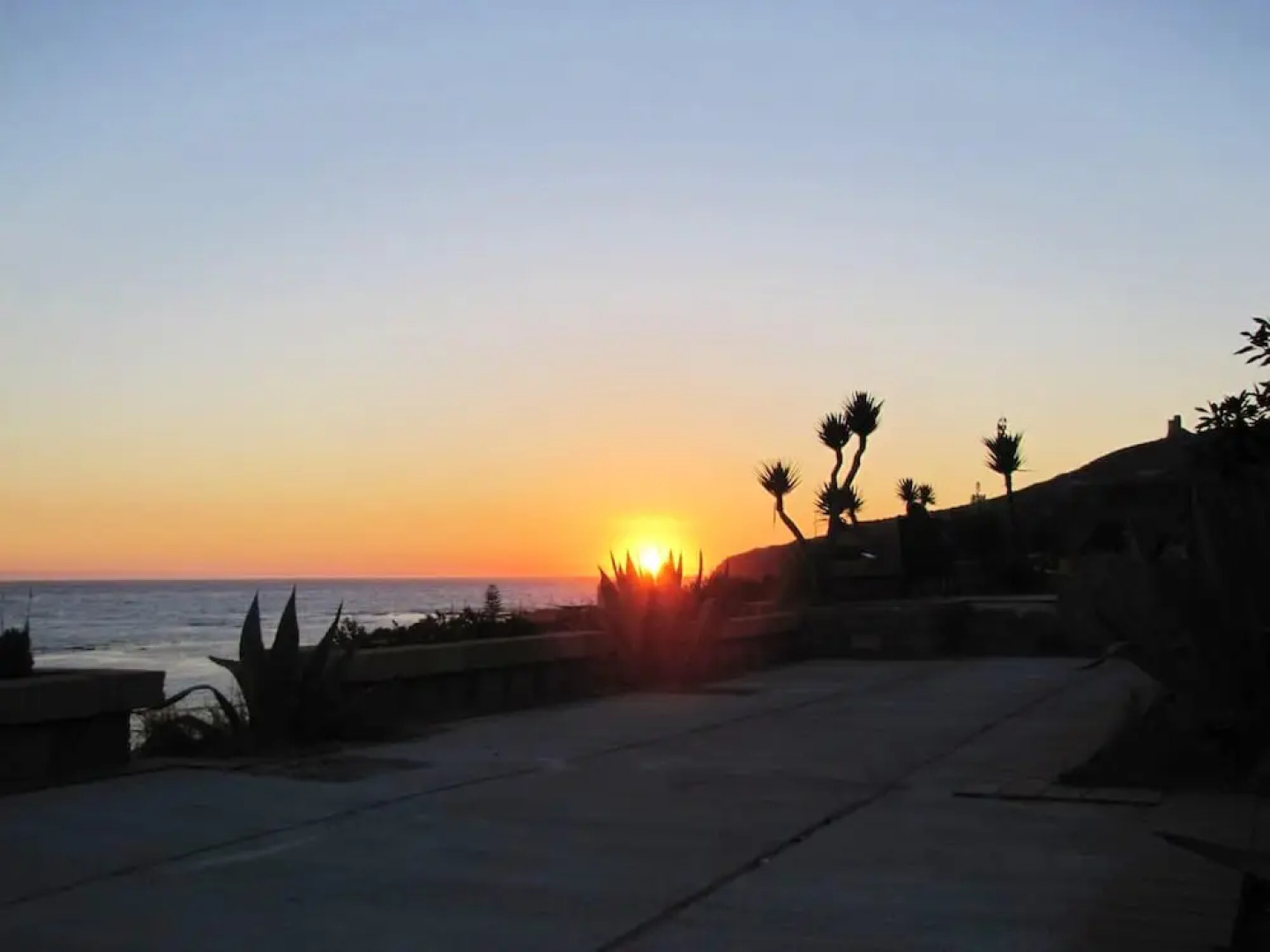 Apartment With one Bedroom in Realmonte, With Wonderful sea View, Shared Pool, Furnished Terrace - Near the Beach