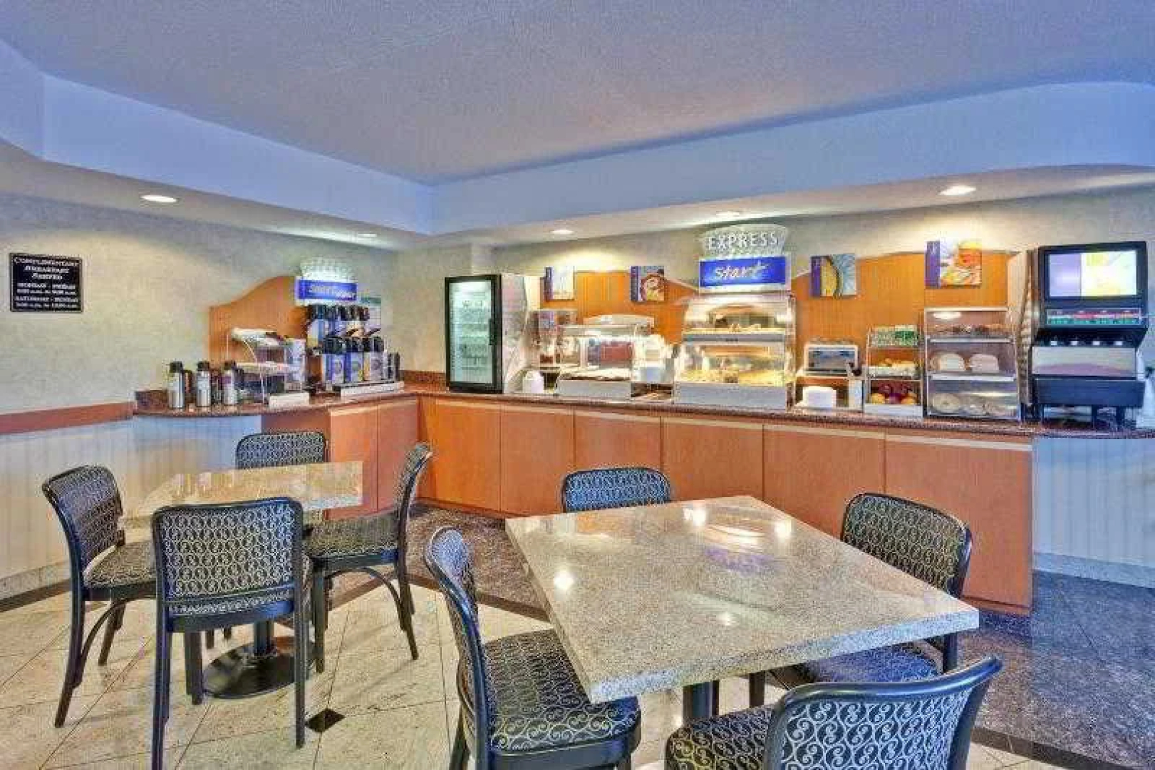 Quality Inn & Suites Toronto West 401-Dixie
