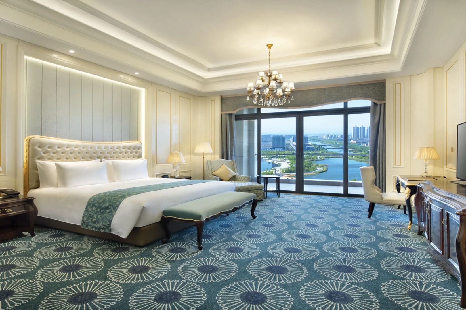 Crowne Plaza Dongying by IHG