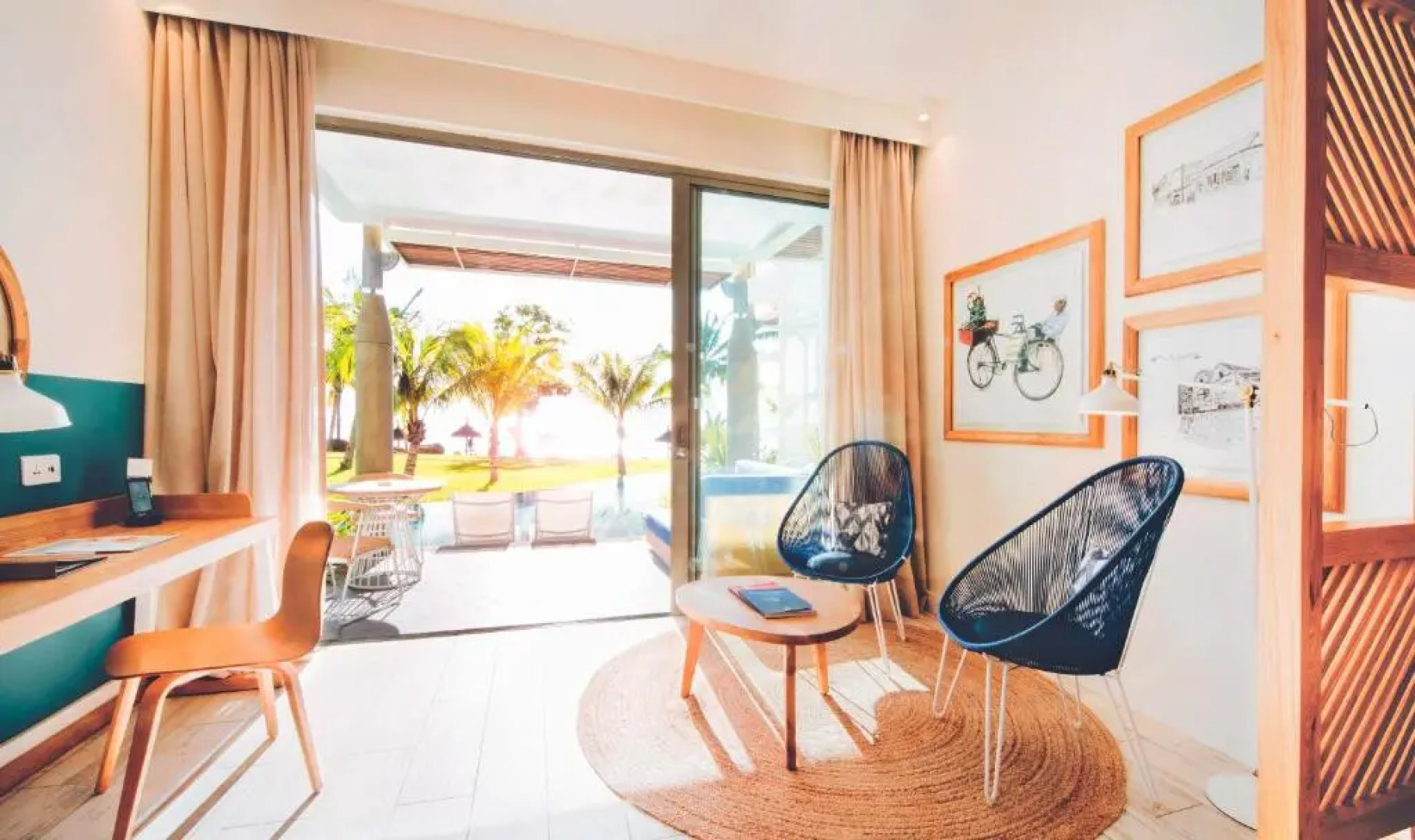 Victoria Beachcomber Resort & Spa - Victoria for 2 - Adults Only