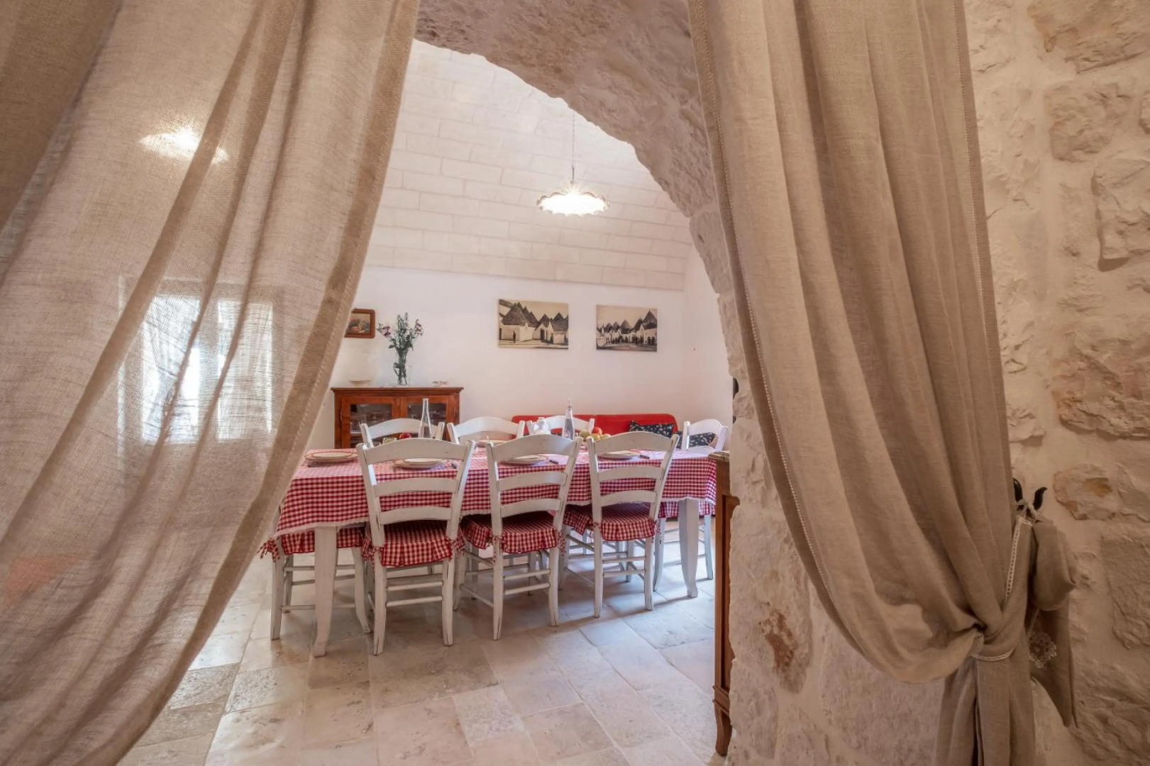 Villa Ines in Castellana Grotte