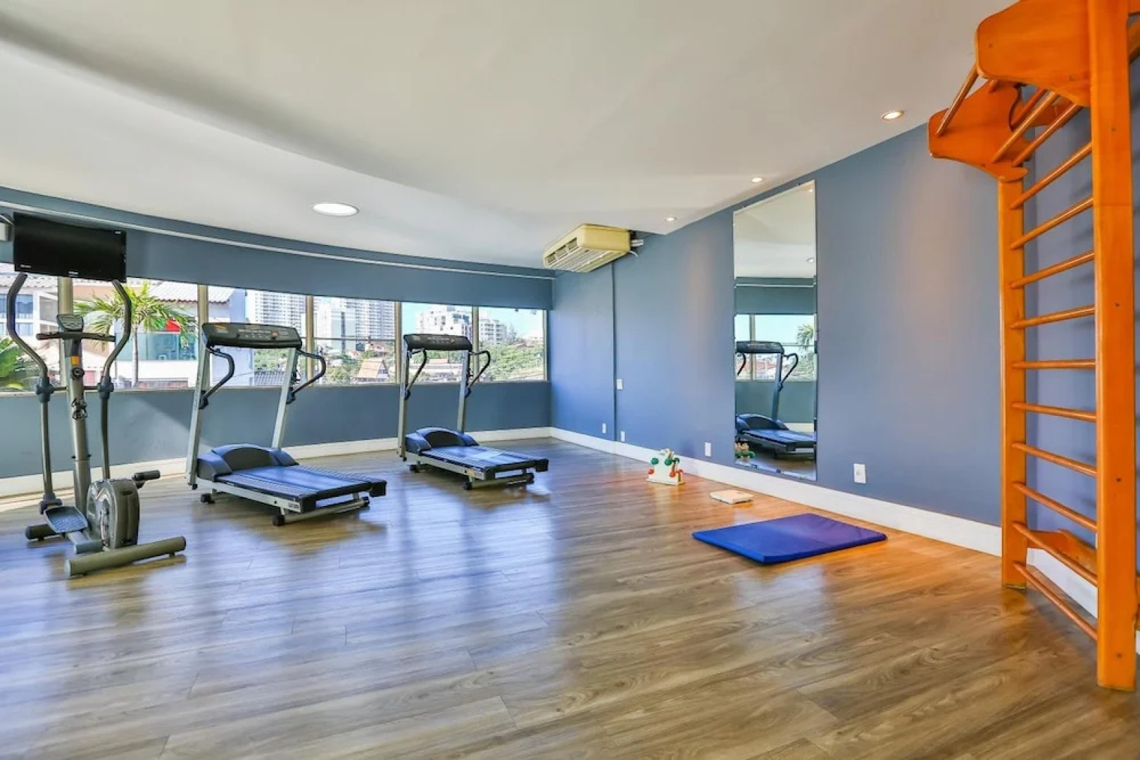 Best Western Dubai Macae