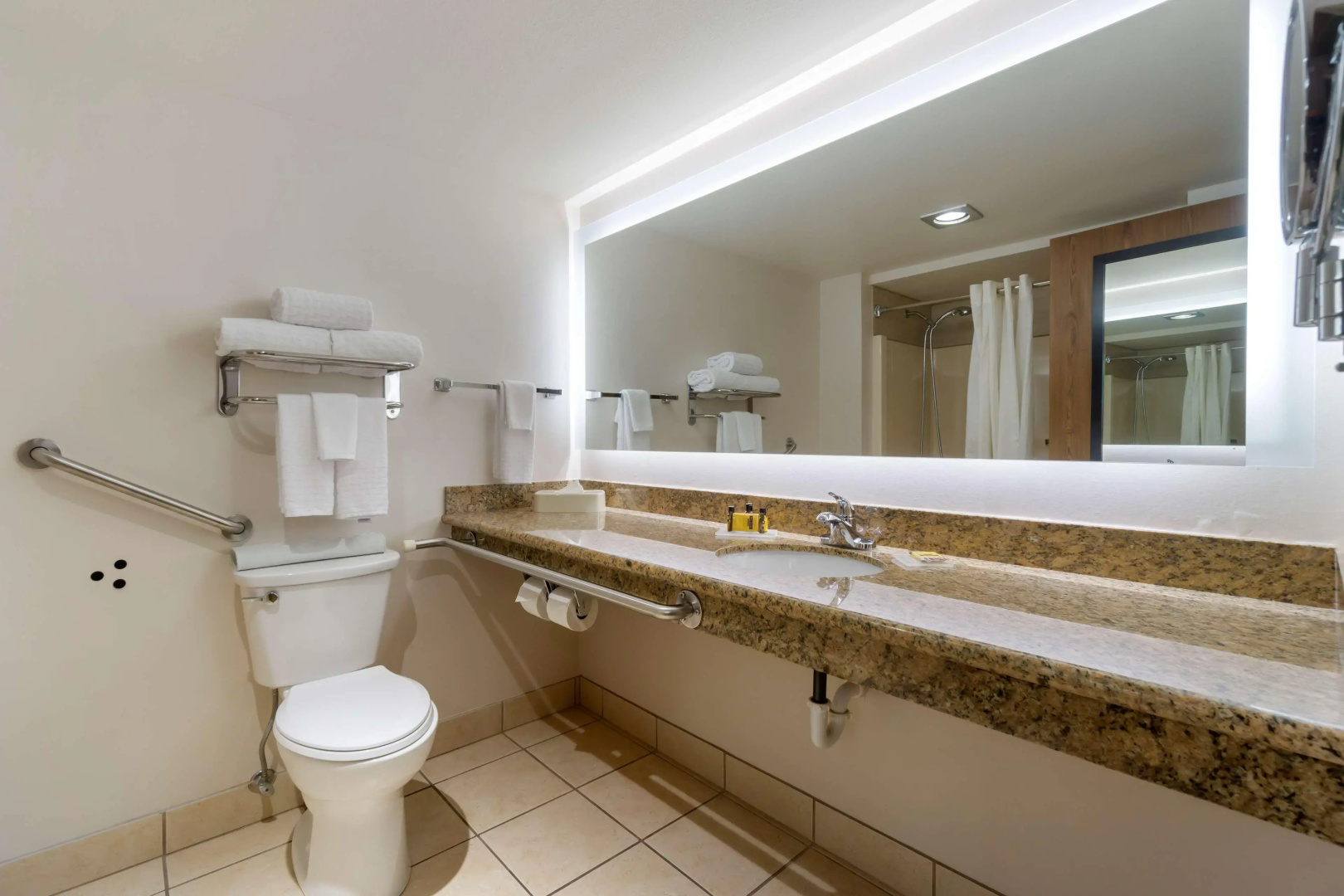 Best Western Plus Oak Harbor Hotel & Conference Center