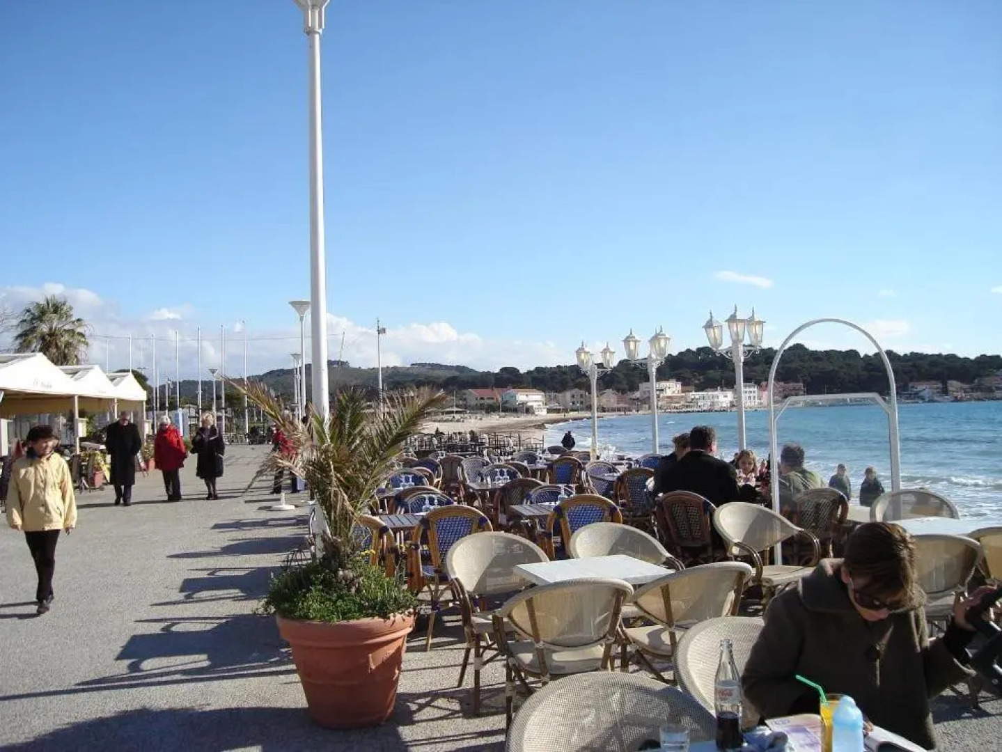 Appartement 4 personnes 5mn plage Piscine wifi parking