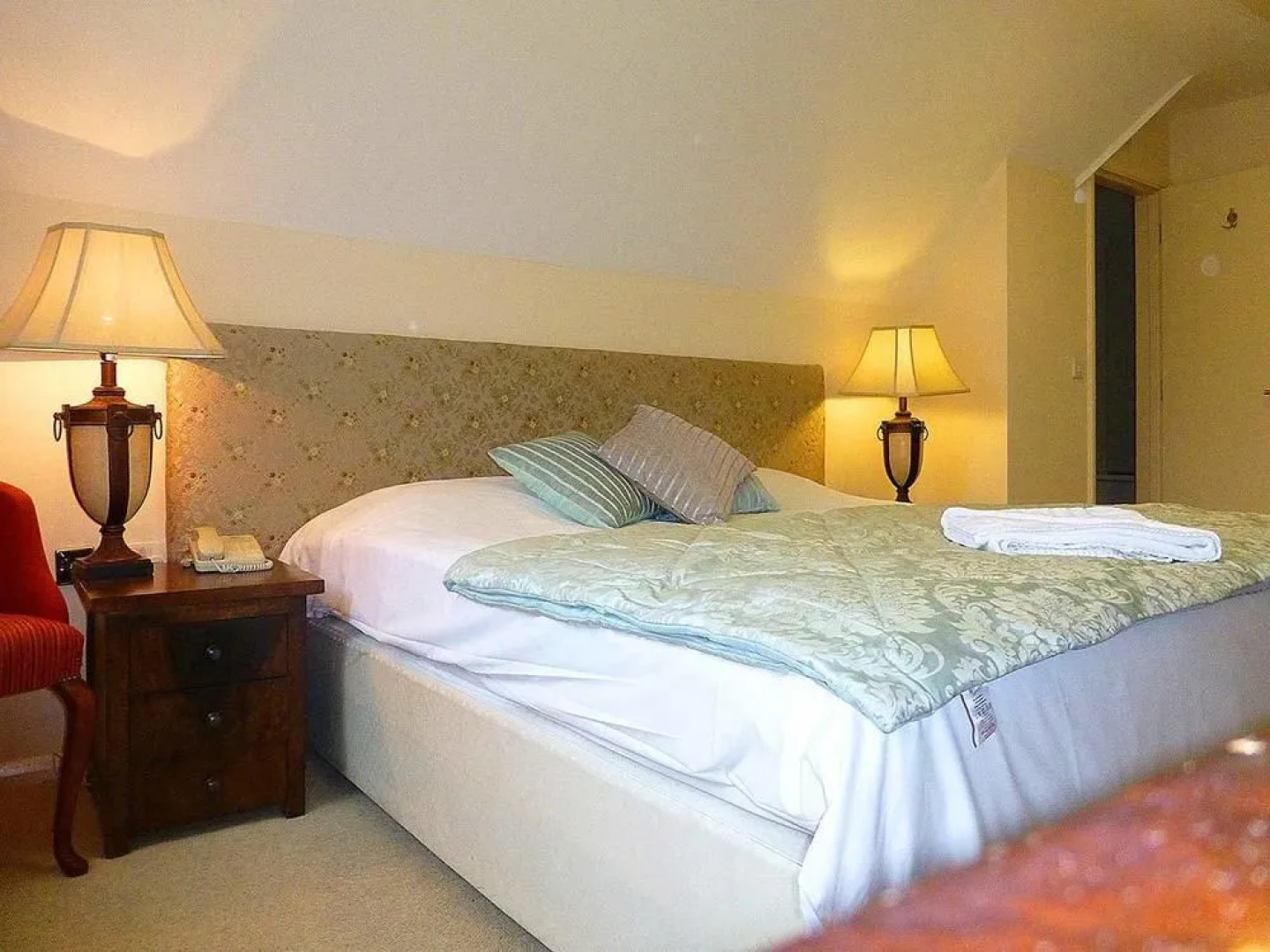 The Peacock Country Inn