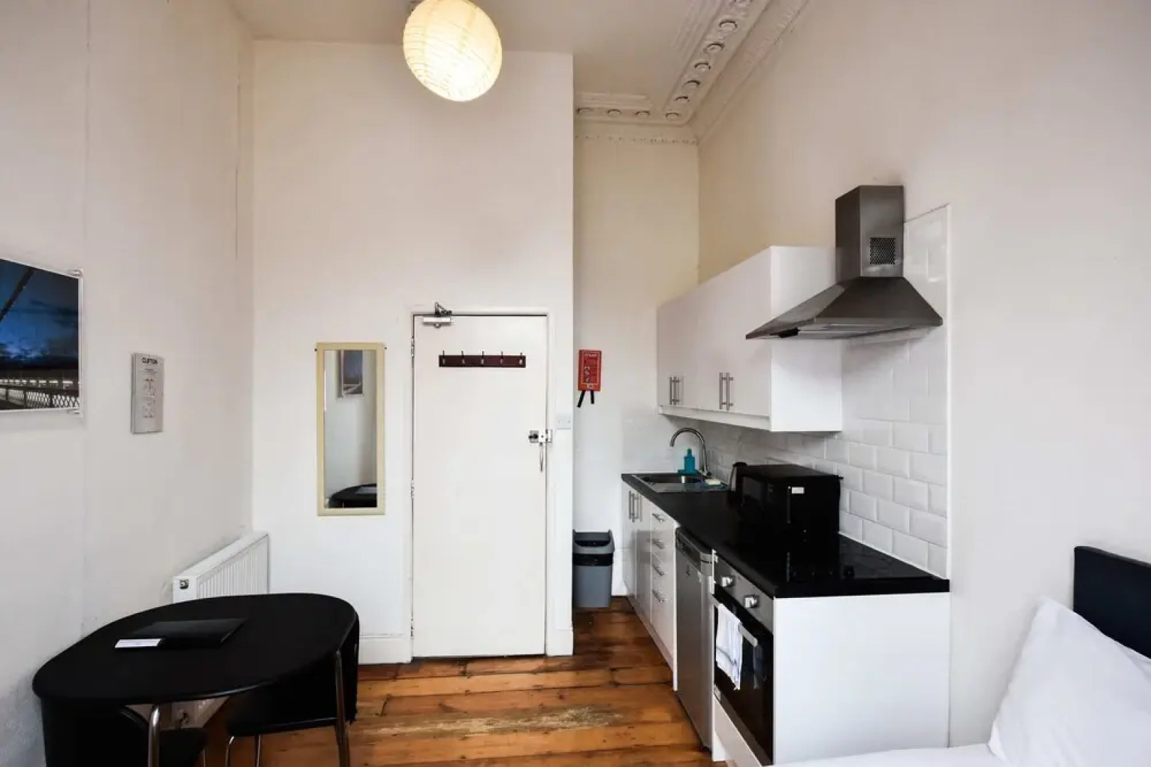 Arlington Villas Townhouse by Clifton Short Lets