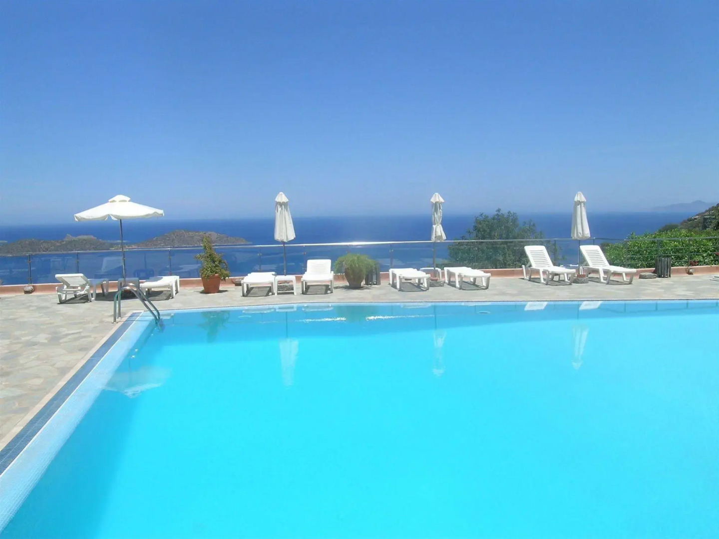 Adrakos Apartments - Adults Only