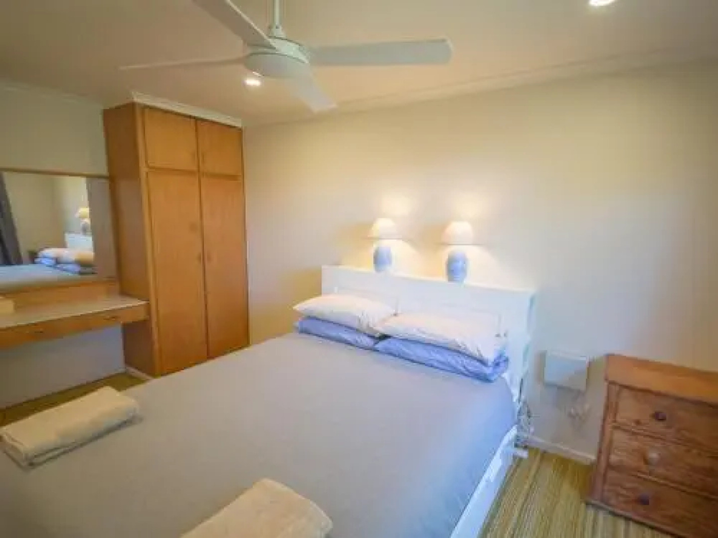 17 Broadbeach Drive - Free WiFi!