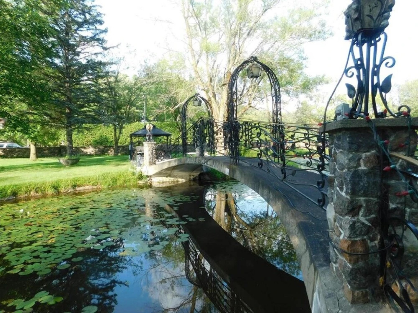 Apartment With one Bedroom in Carignan, With Enclosed Garden and Wifi