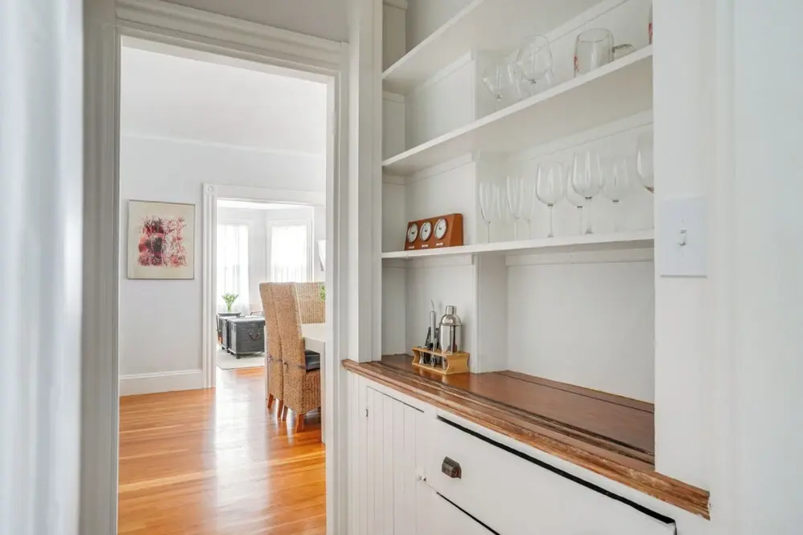 Walk to Harvard Square: Apartment in Cambridge